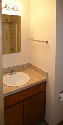Kent 3 hall bath